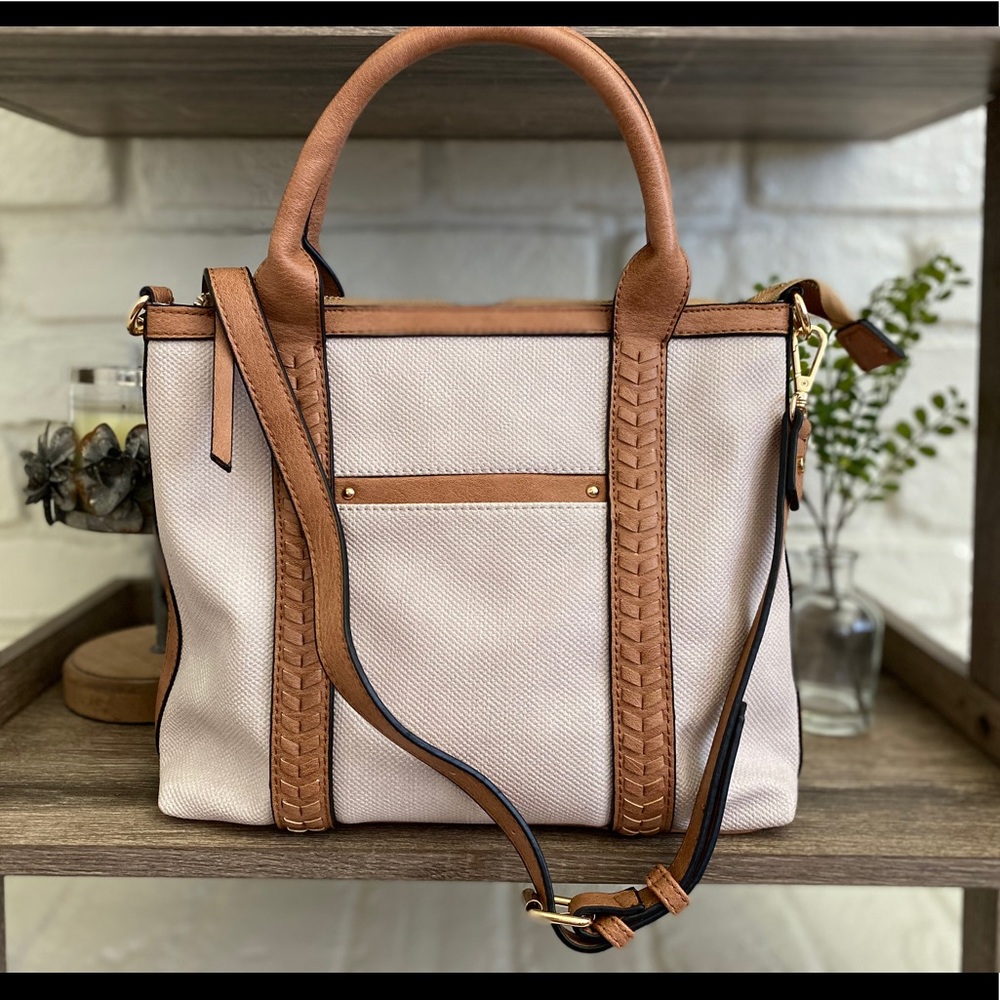 NWOT Satchel from Francescas 💕